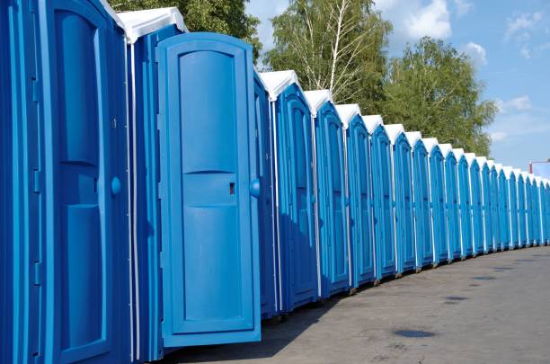 Best Construction site porta potty rental  in Brillion, WI